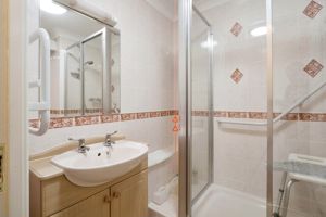 BATHROOM- click for photo gallery
